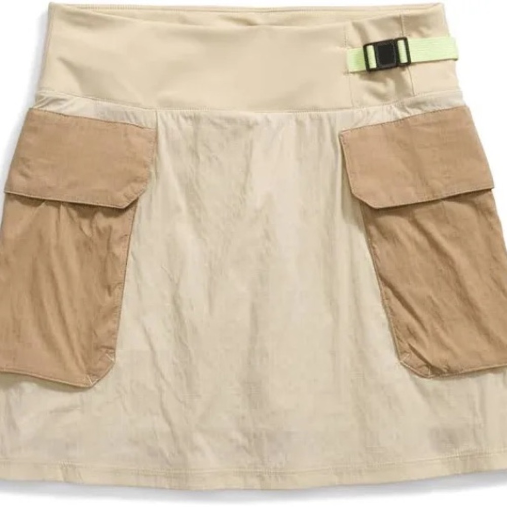 NWT North Face Spring Peak Skort